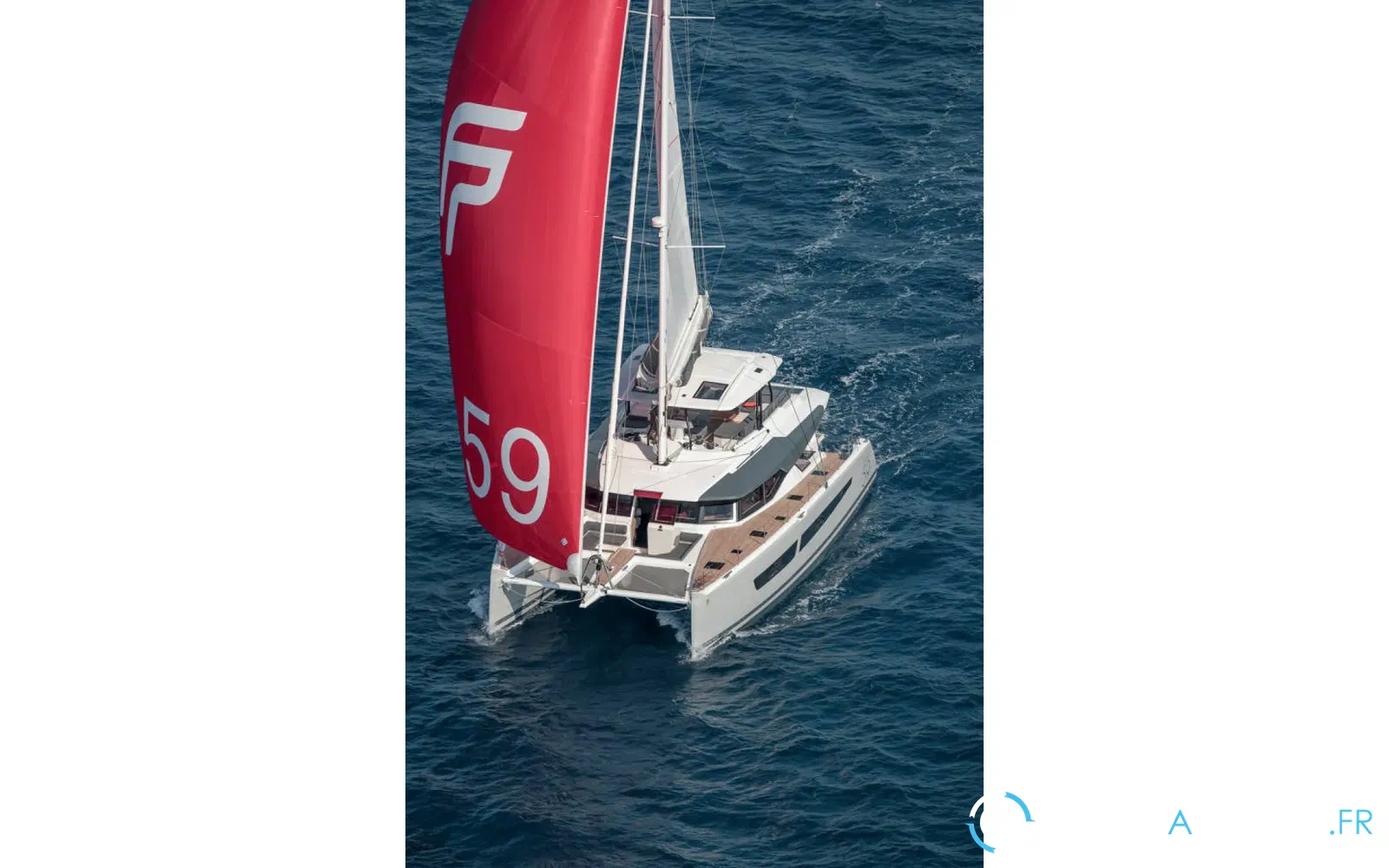 slider 1 Fountaine Pajot Samana 59