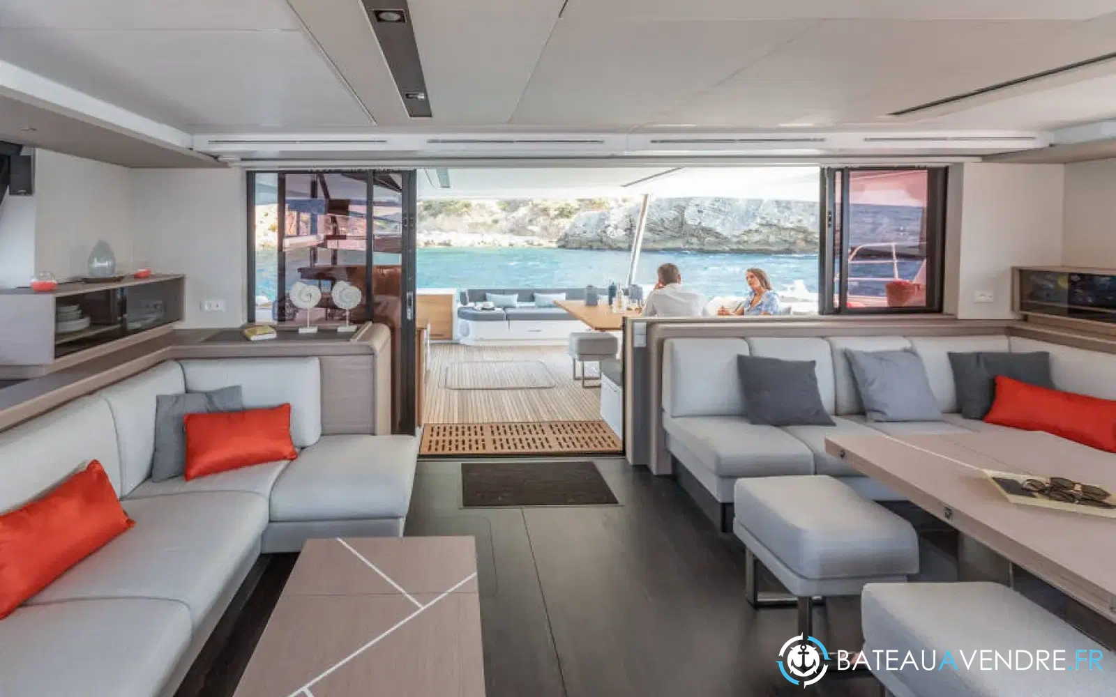 slider 19 Fountaine Pajot Samana 59