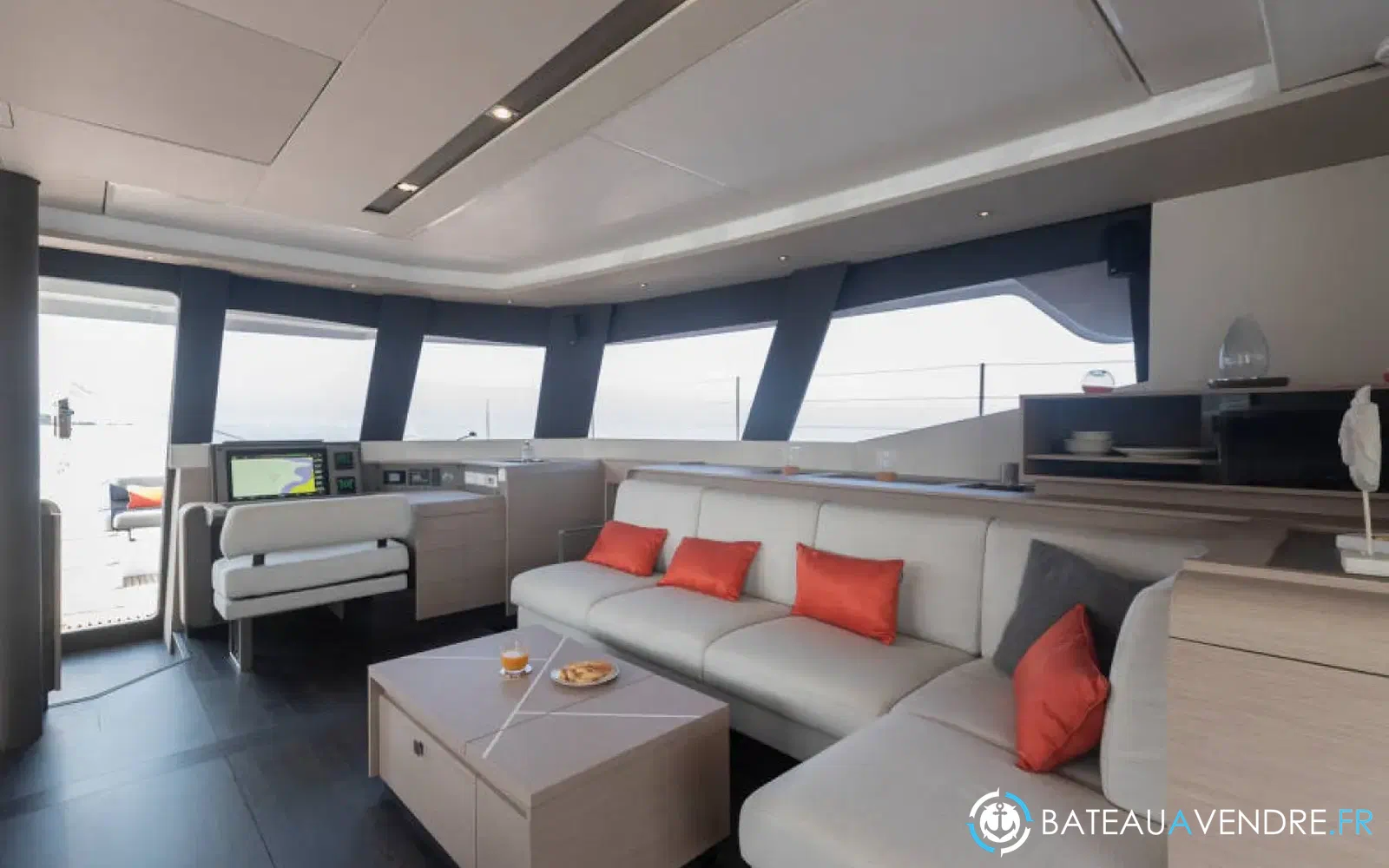 slider 26 Fountaine Pajot Samana 59