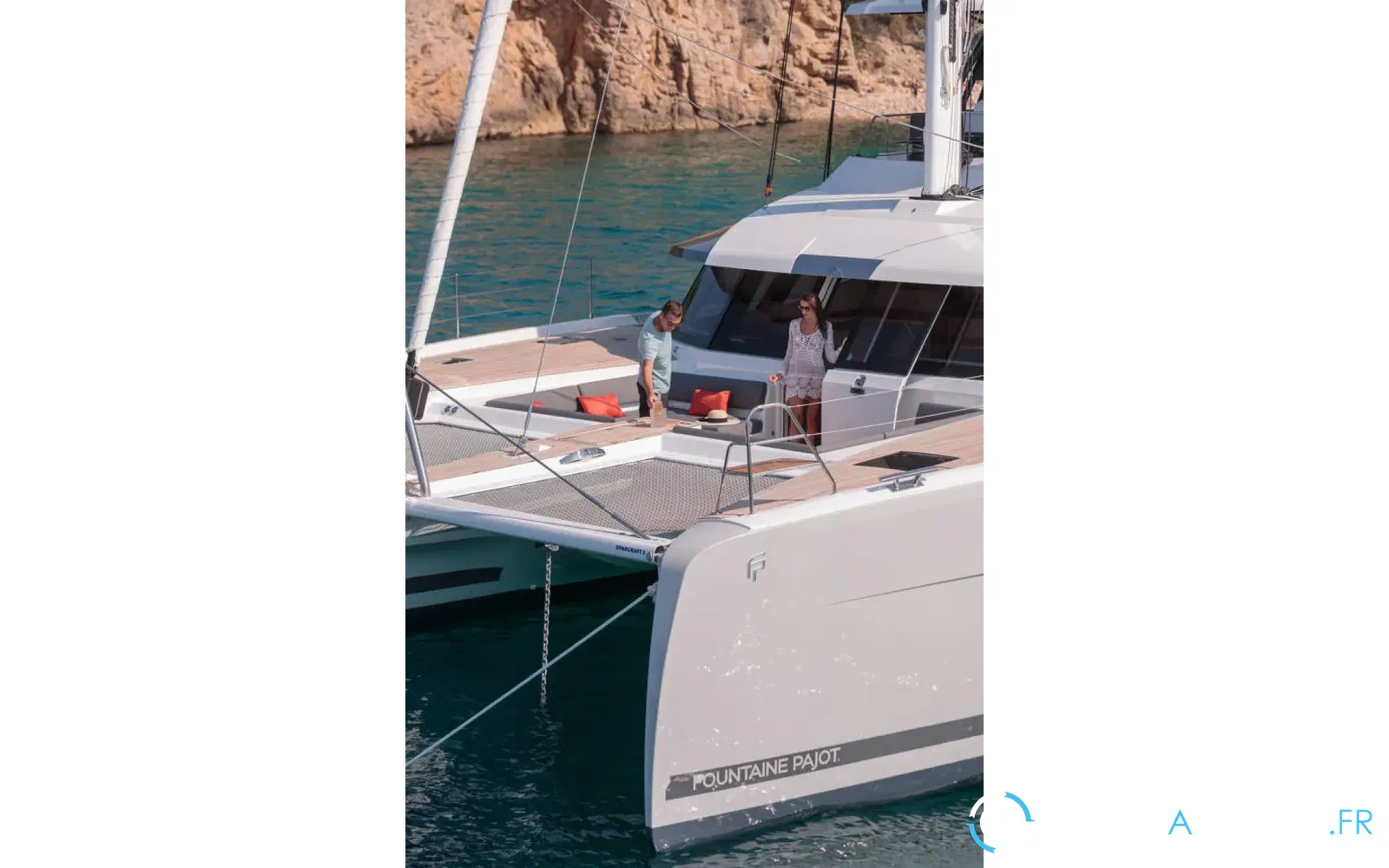 slider 8 Fountaine Pajot Samana 59