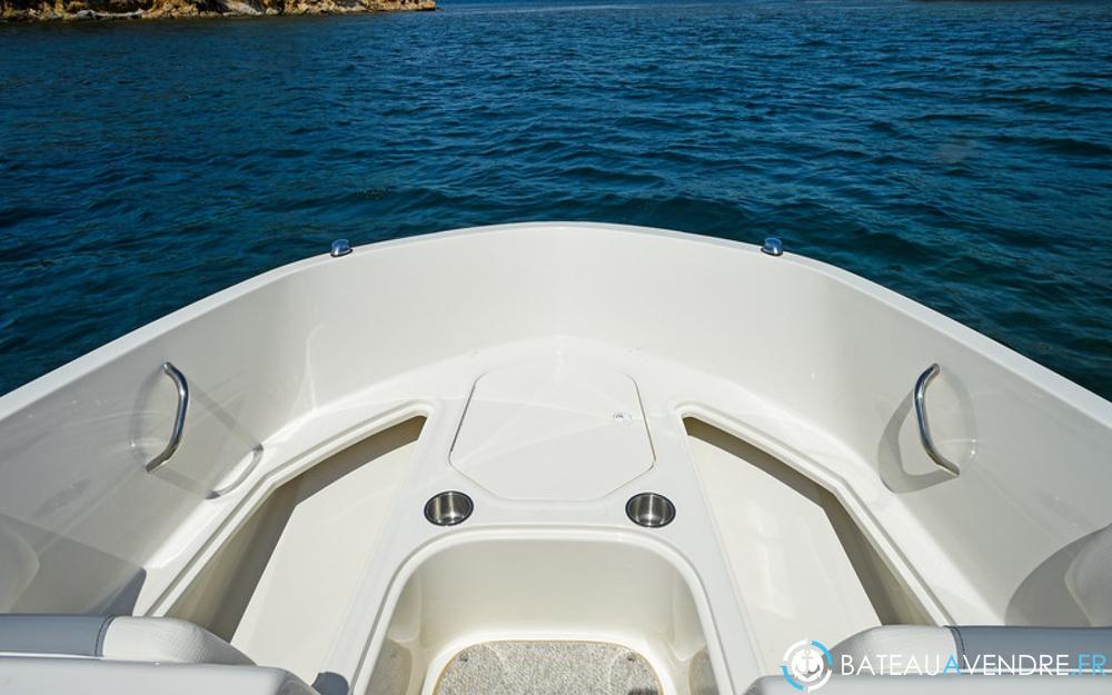 Bayliner Element E21 interieur photo 2