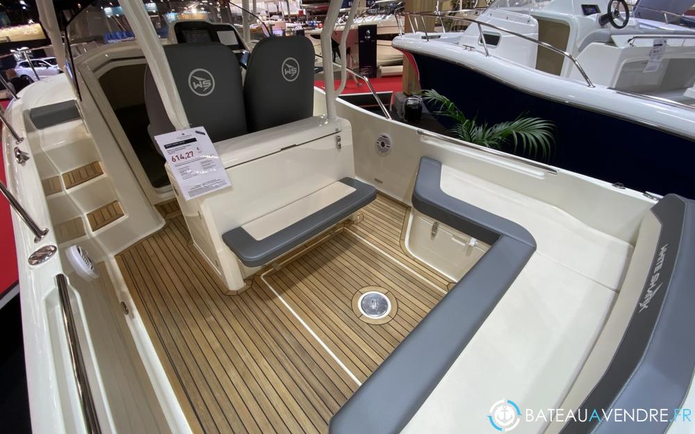 White Shark 240 SC interieur photo 3