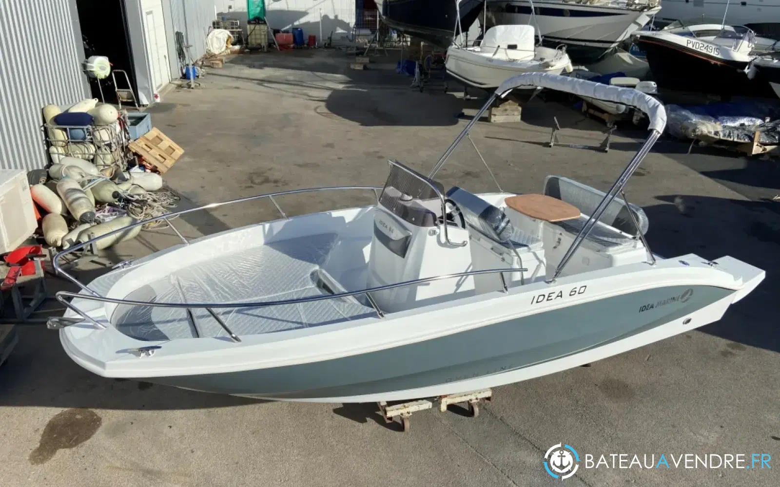 slider 8 Idea Marine 60 Open