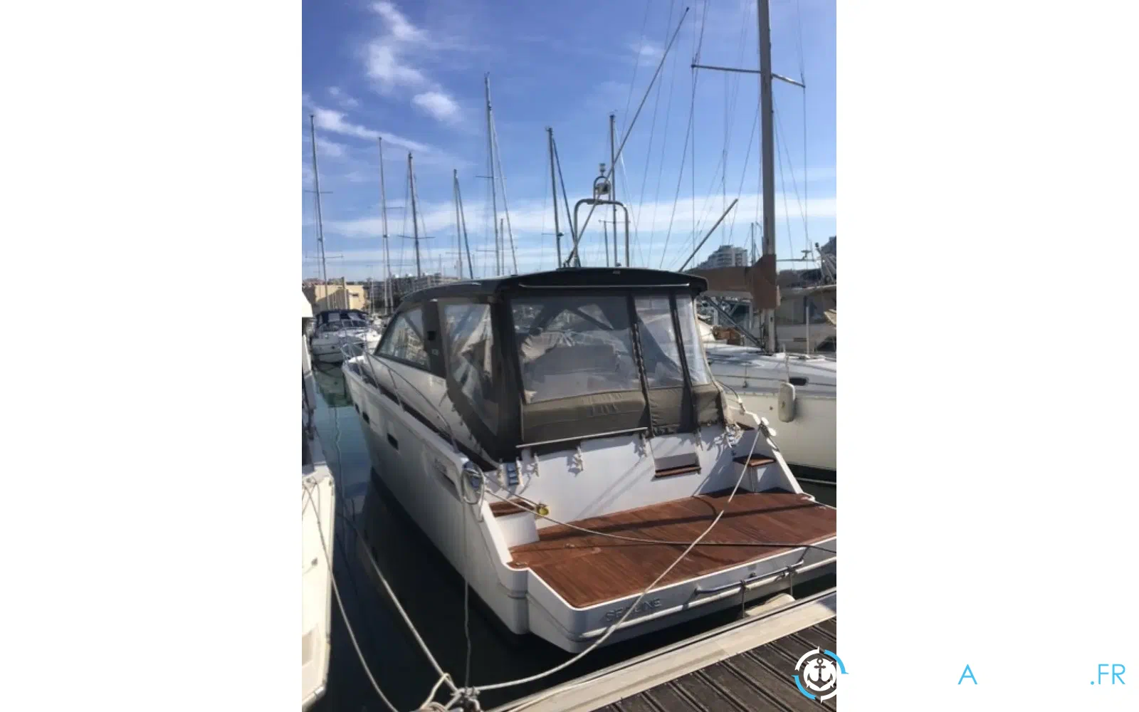 slider 0 Sealine C35