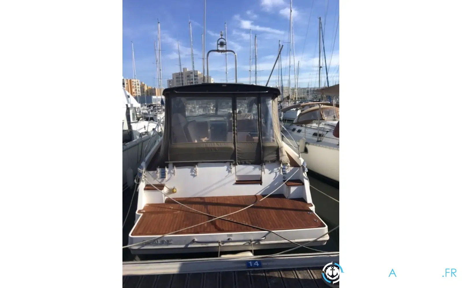 slider 2 Sealine C35