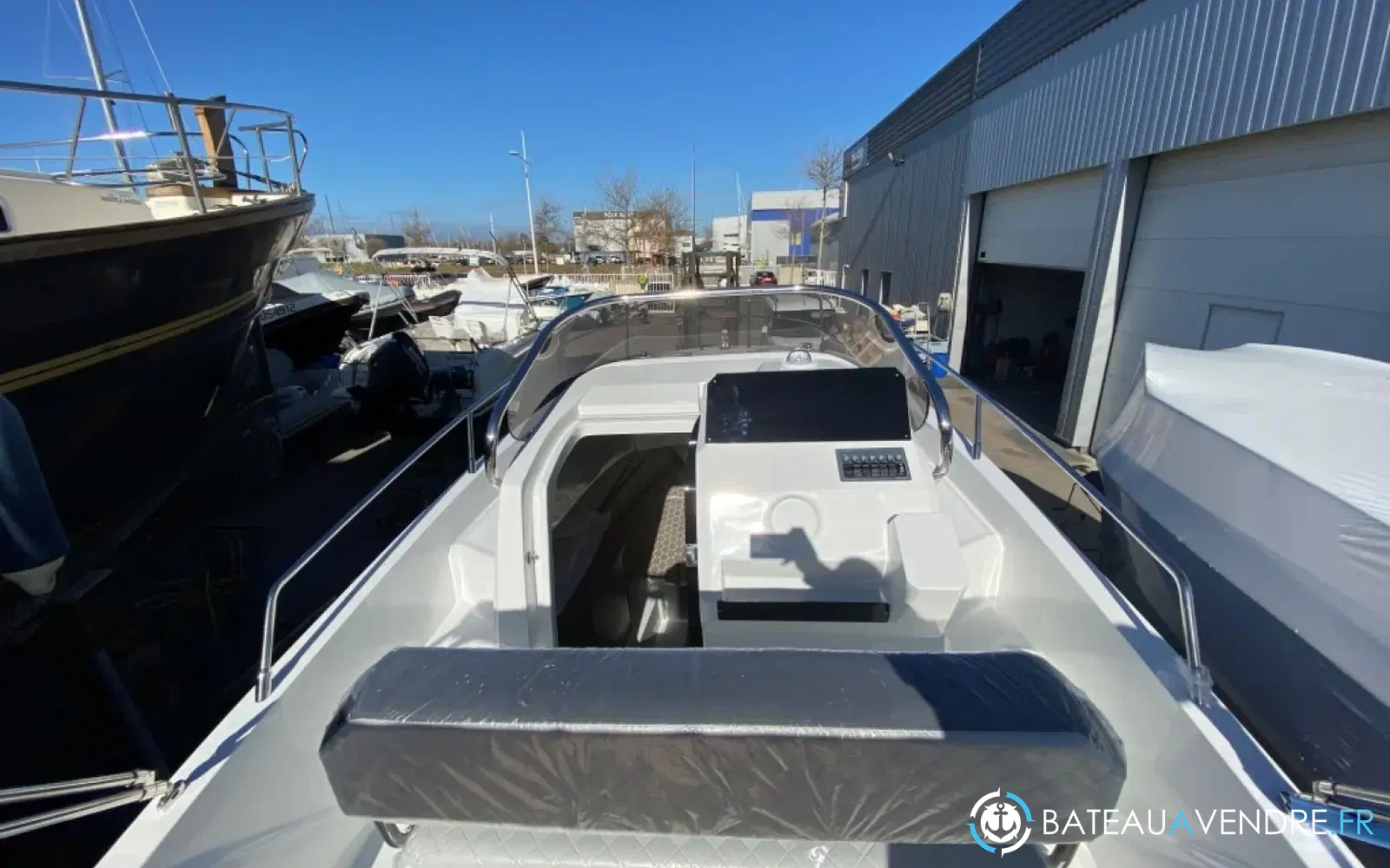 slider 10 Idea Marine 80 WA
