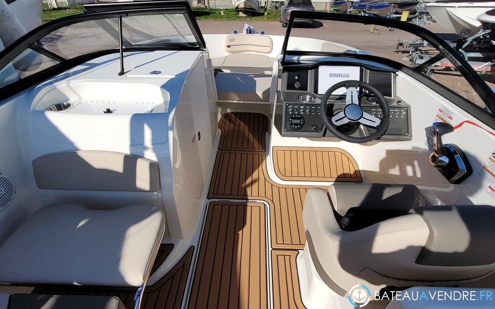 Bayliner VR6 OB  interieur photo de présentation