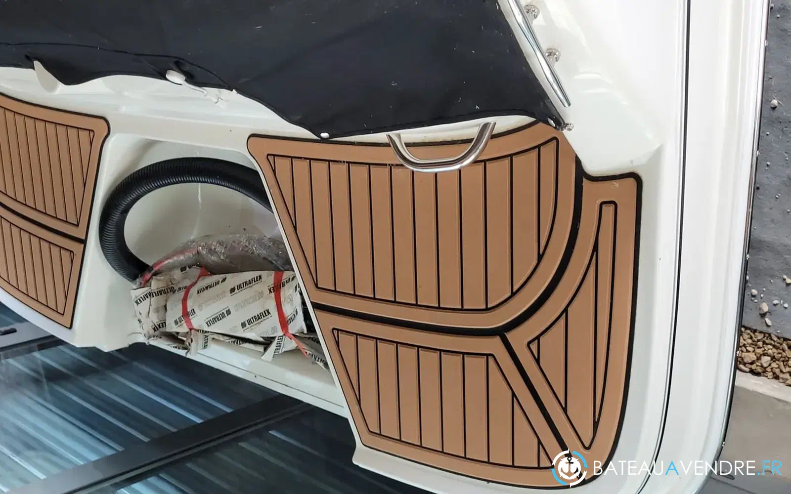 slider 9 Bayliner VR6 OB