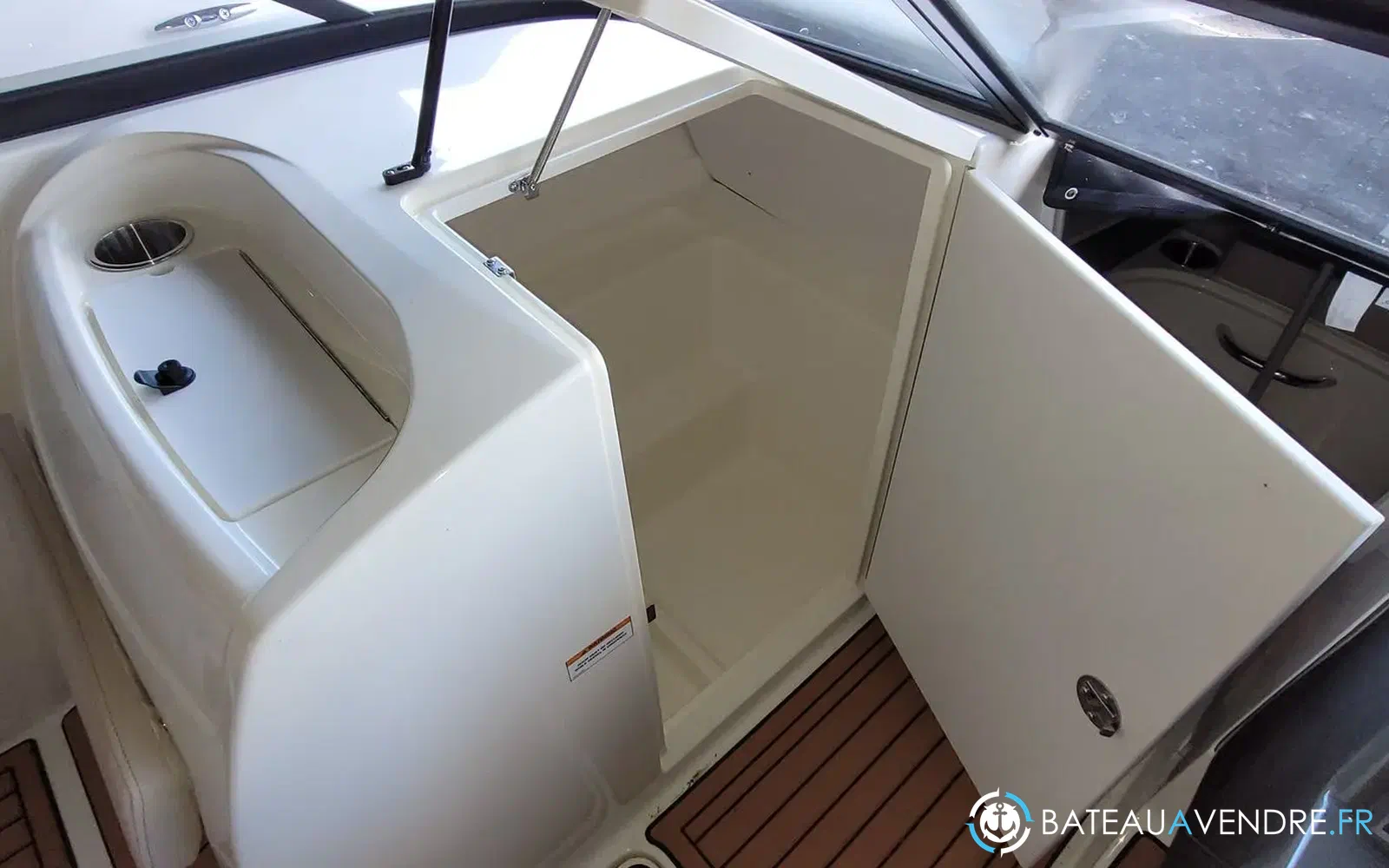 slider 18 Bayliner VR6 OB