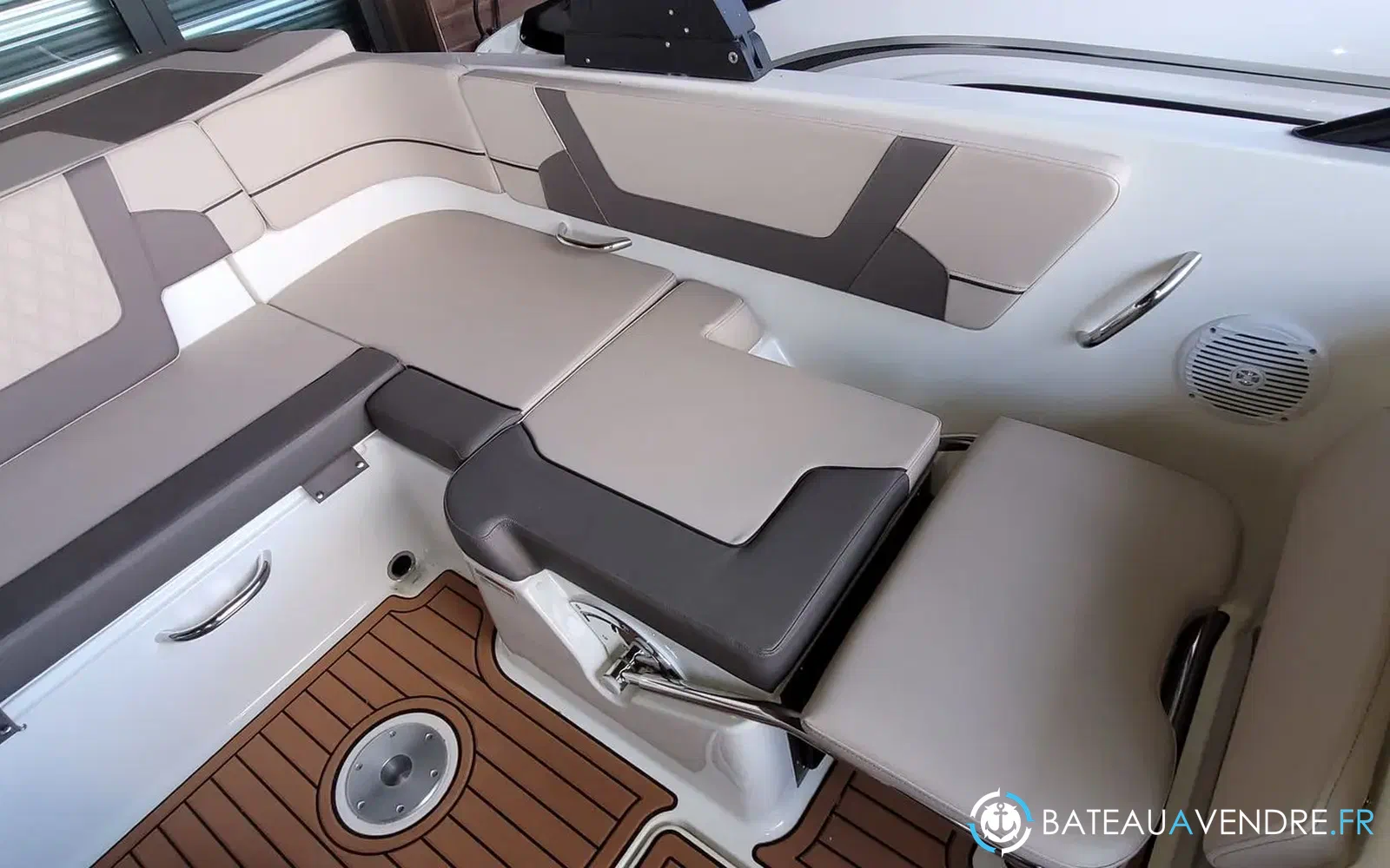 slider 23 Bayliner VR6 OB