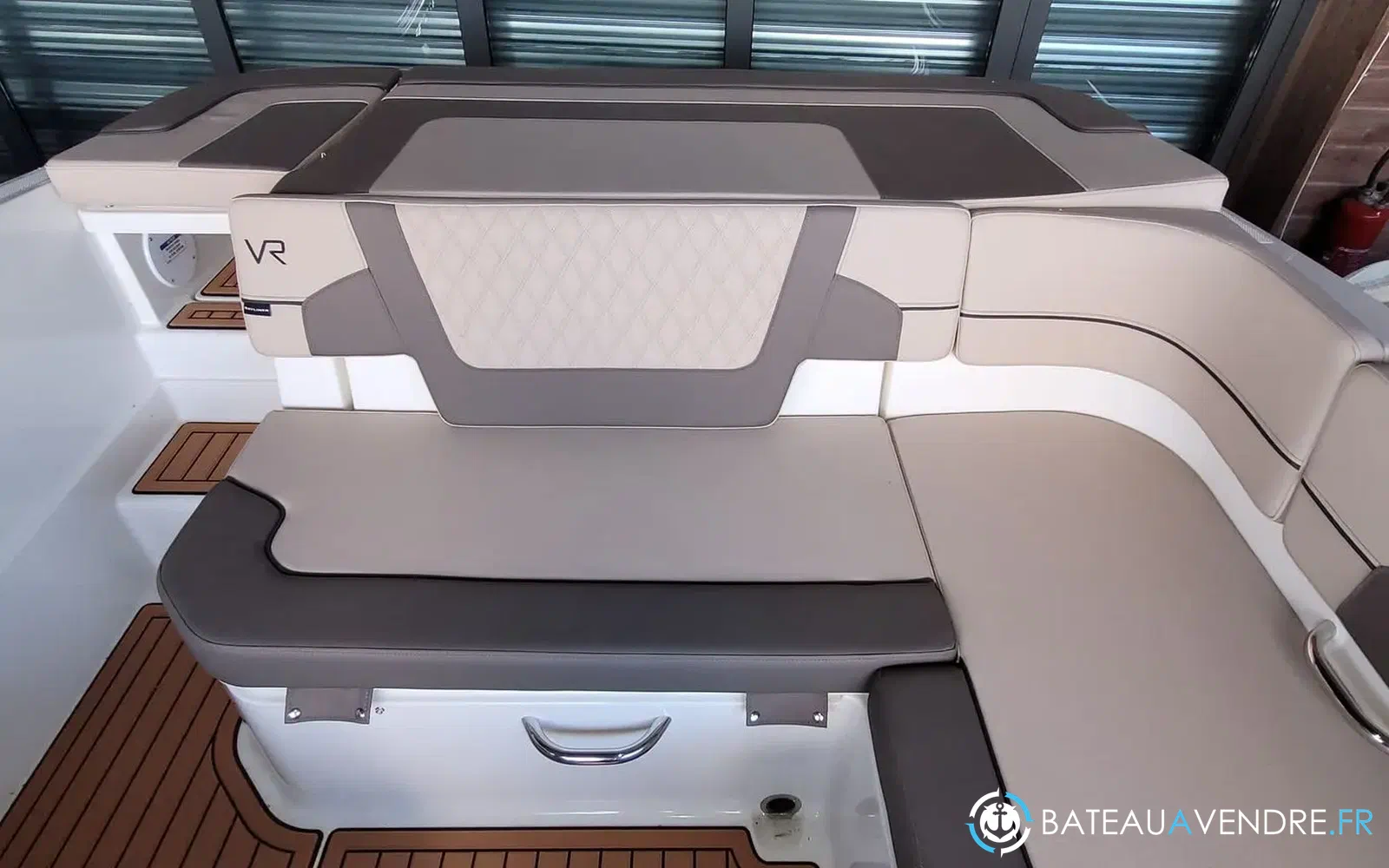 slider 24 Bayliner VR6 OB