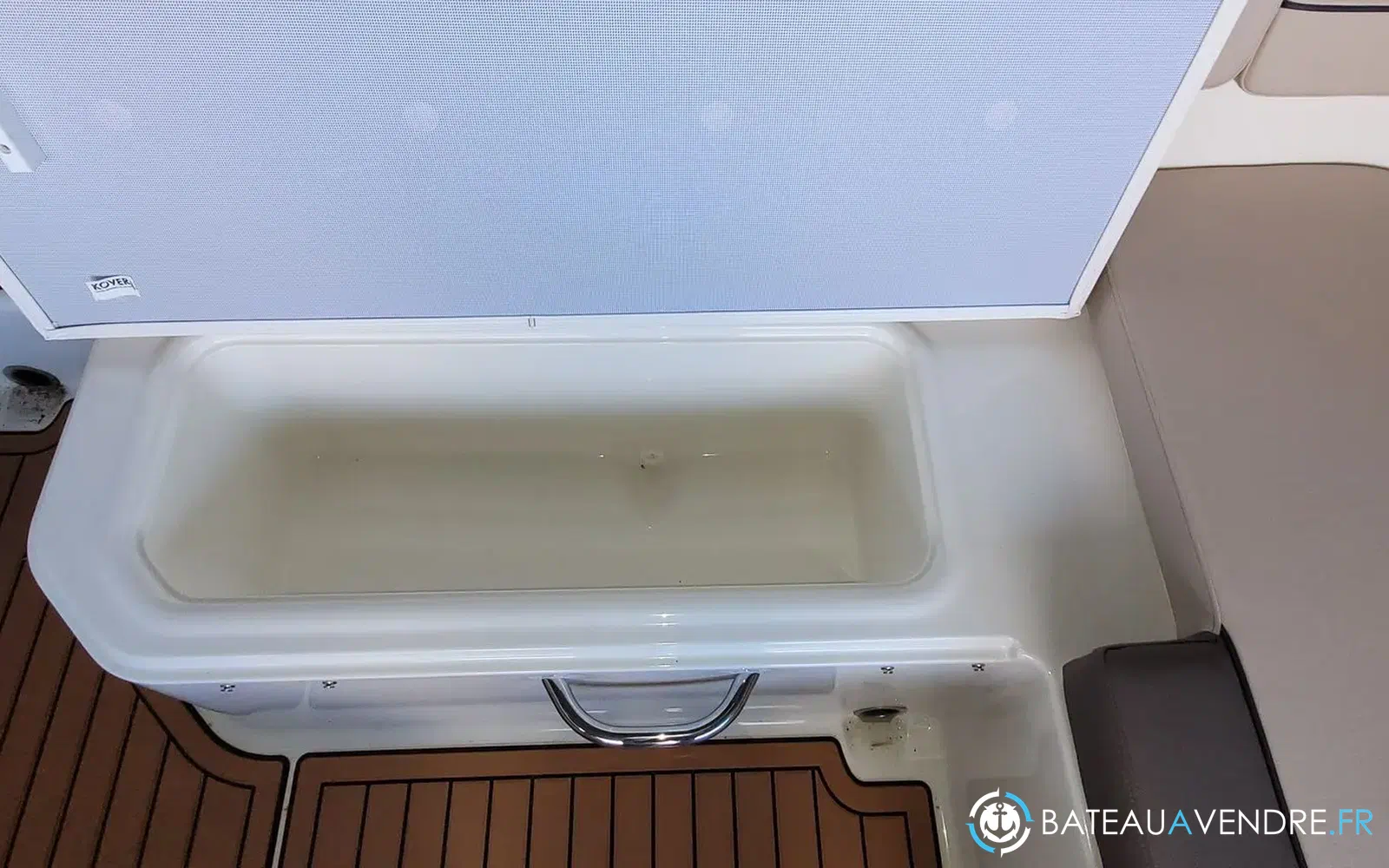 slider 27 Bayliner VR6 OB