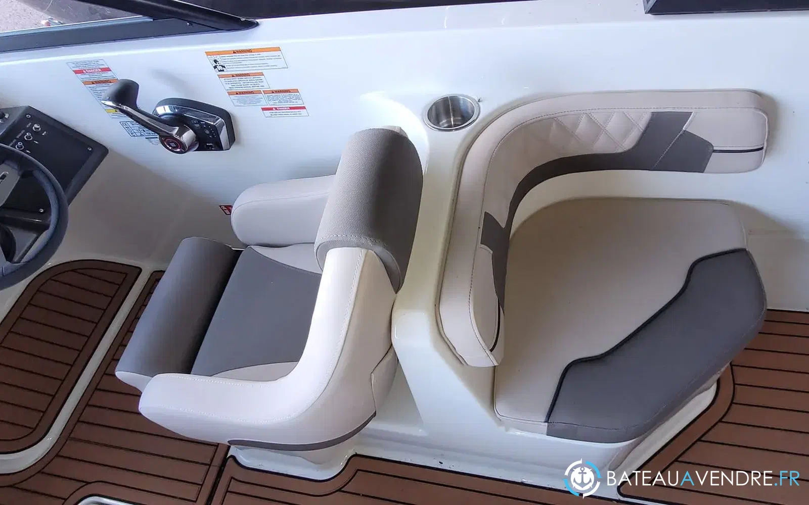 slider 31 Bayliner VR6 OB