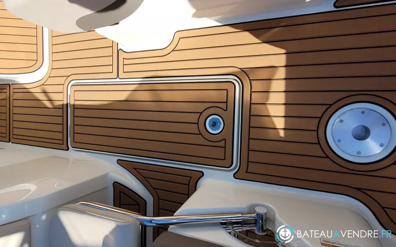 slider 8 Bayliner VR6 OB