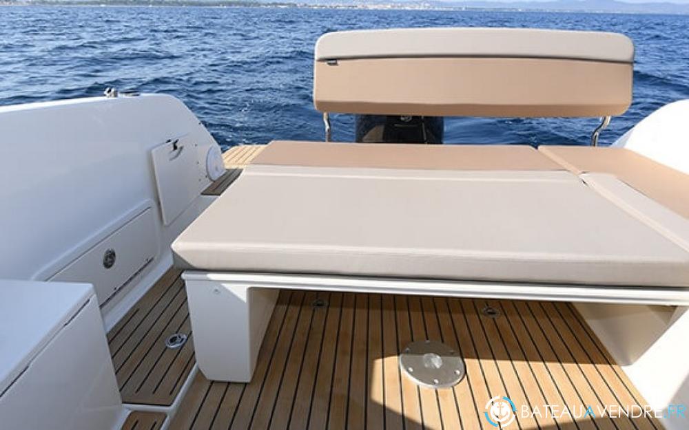 Quicksilver Activ 675 Weekend interieur photo 3