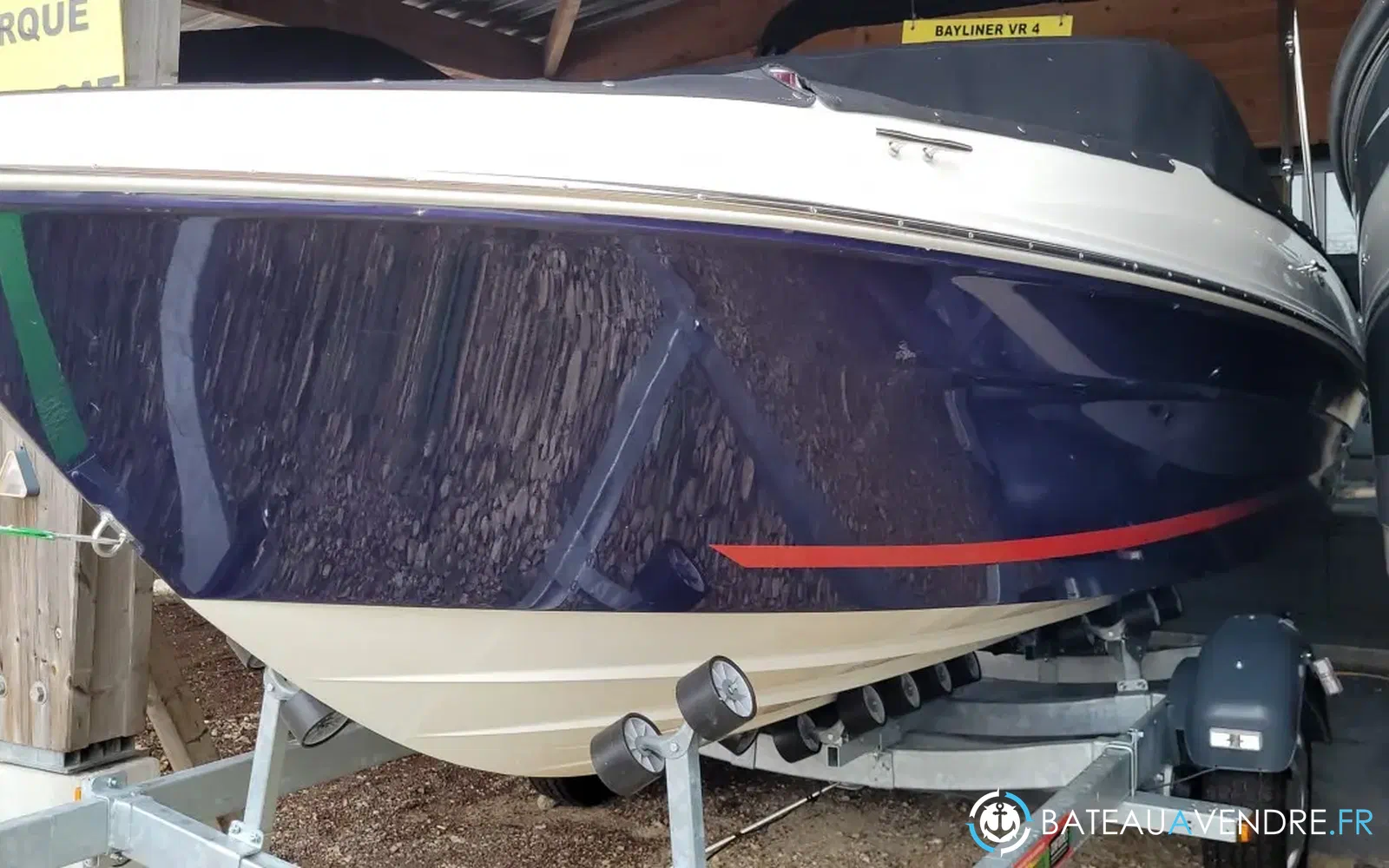 slider 1 Bayliner VR4 OB