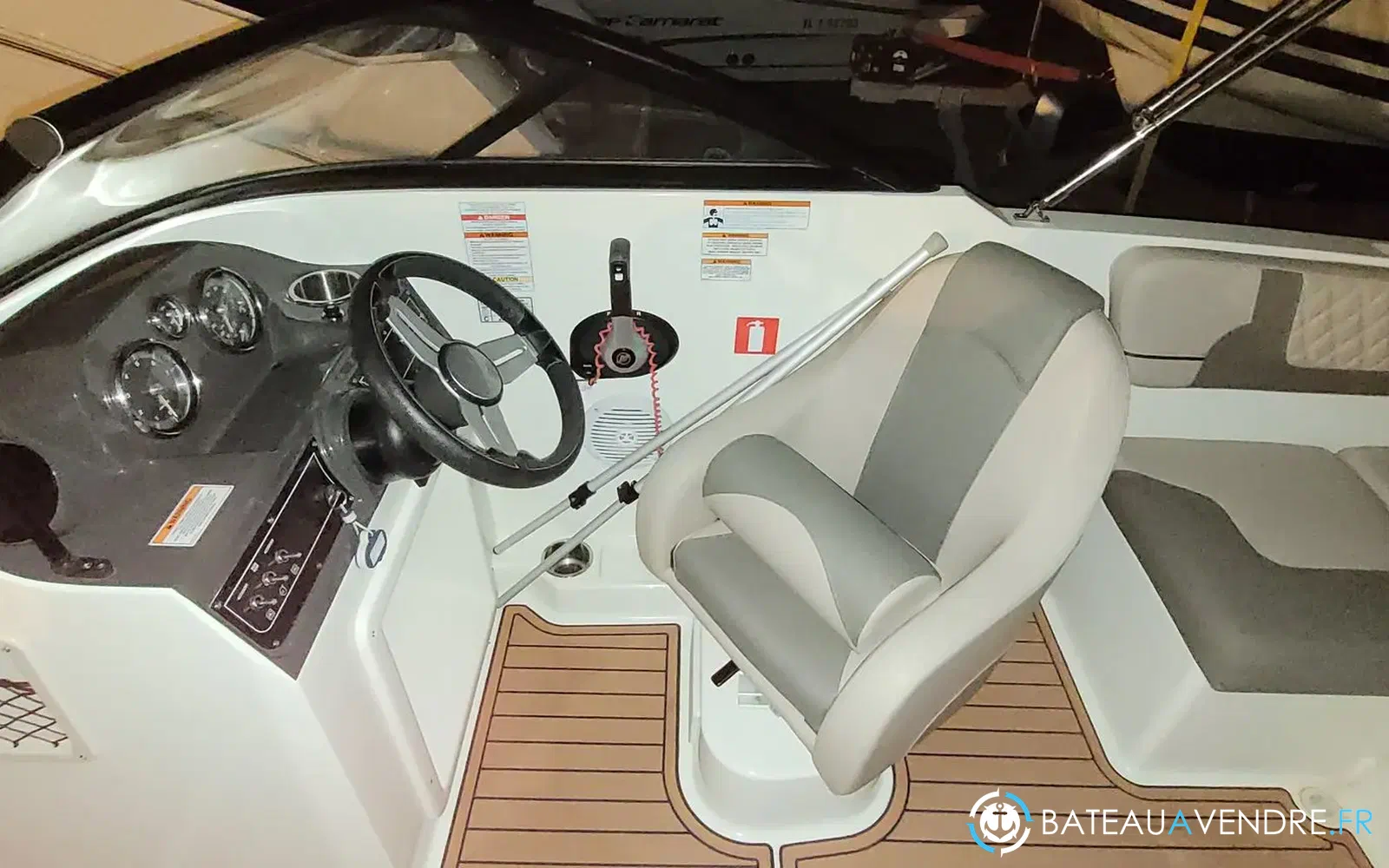 slider 14 Bayliner VR4 OB