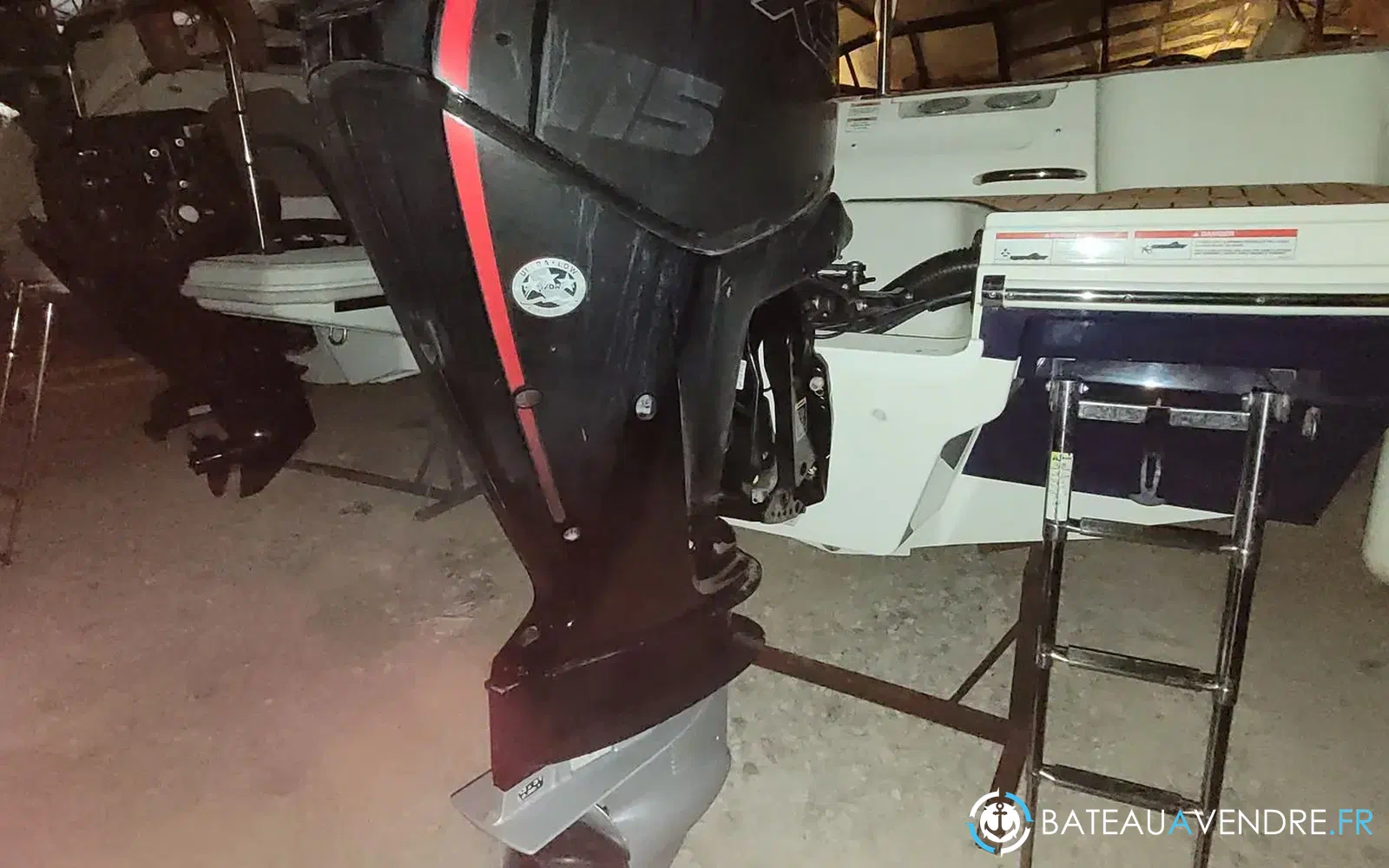 slider 18 Bayliner VR4 OB