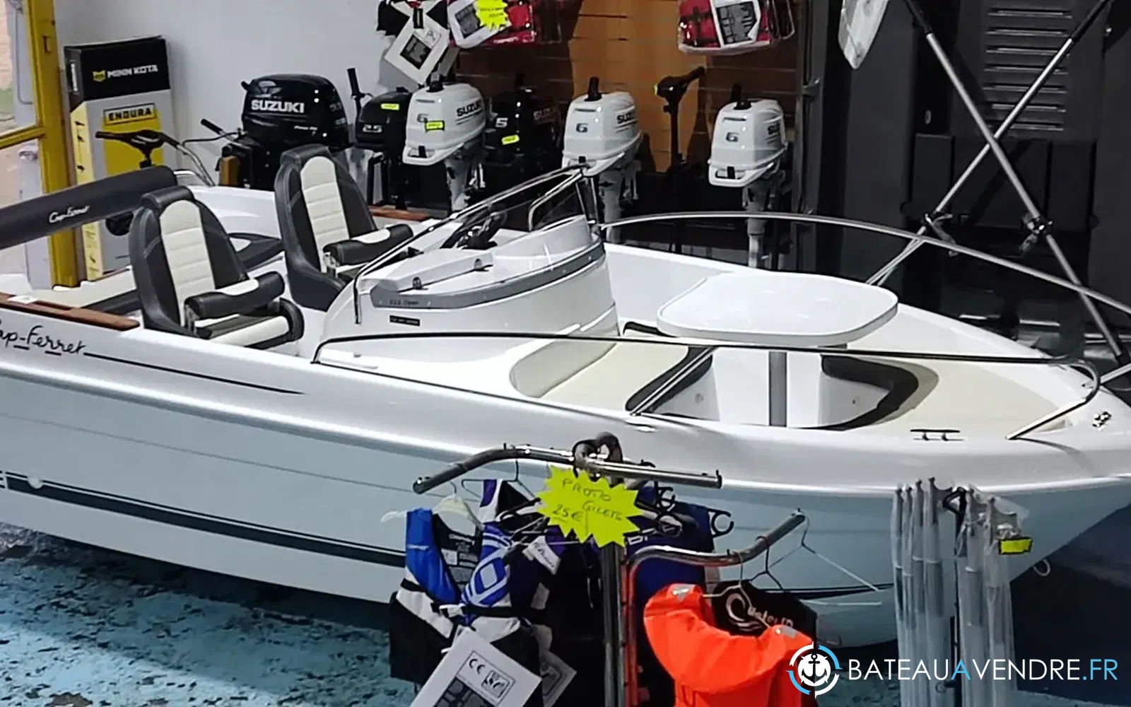 slider 6 B2 Marine Cap Ferret 522 Open