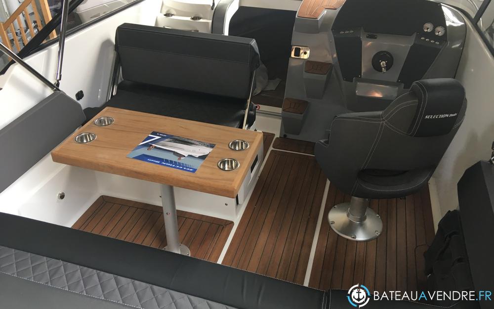 Selection Boats Cruiser 22 interieur photo 4