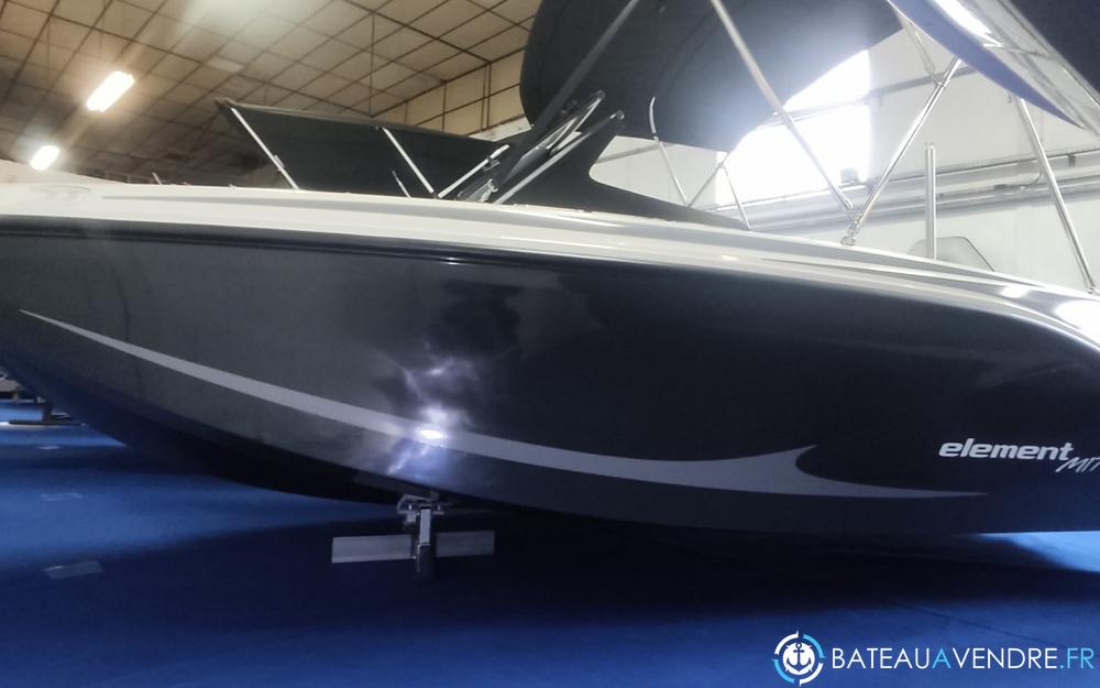 Bayliner Element M17 exterieur photo de présentation