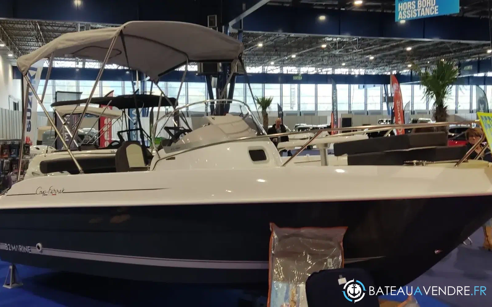 slider 2 B2 Marine 572 Open