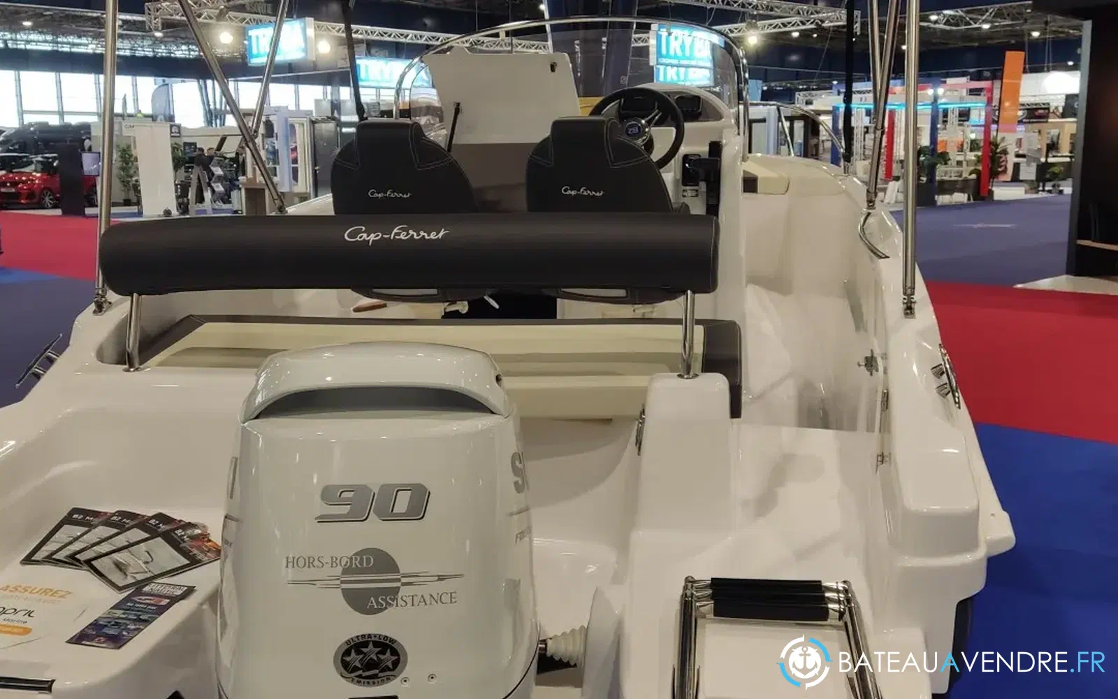 slider 4 B2 Marine 572 Open