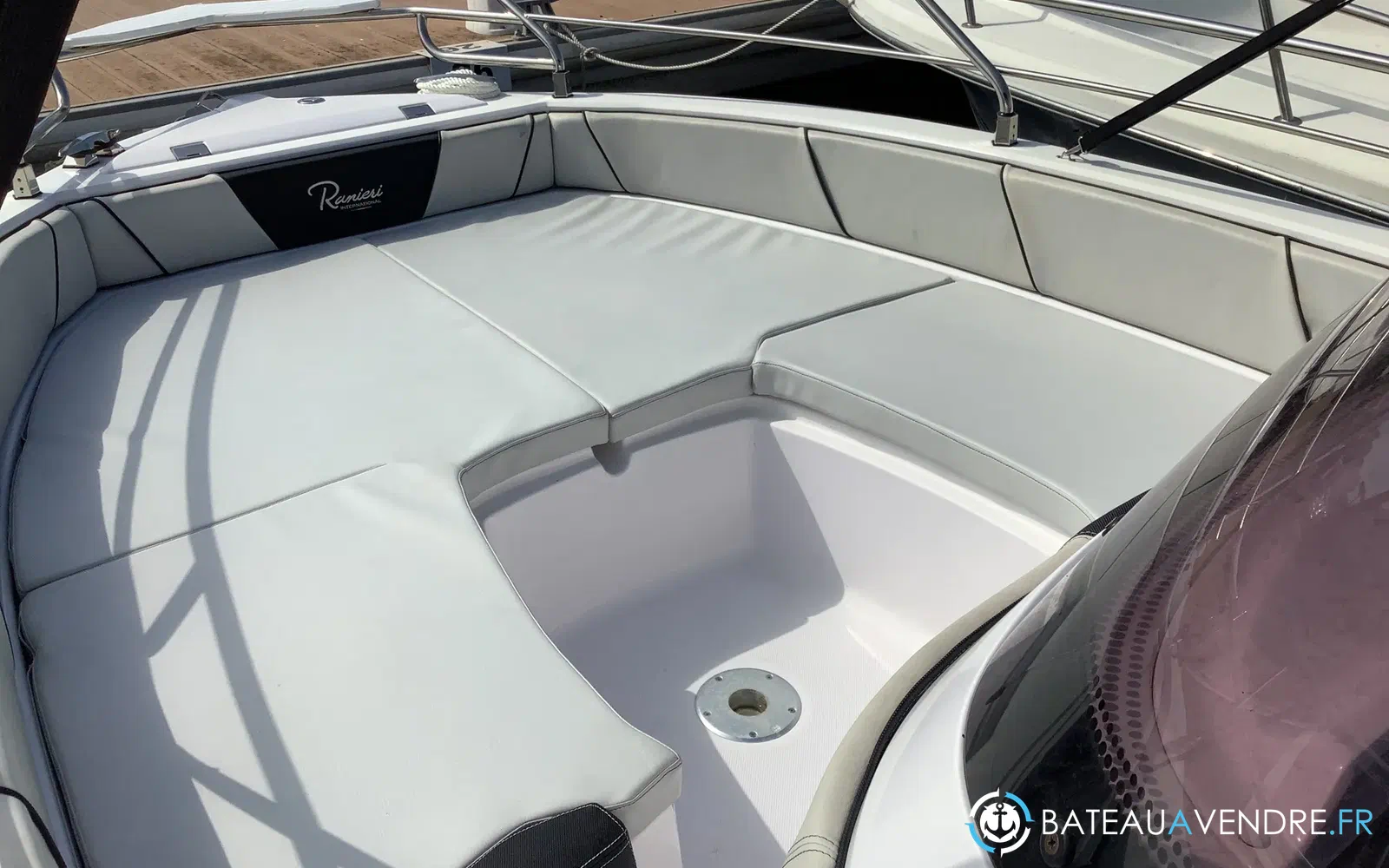 slider 2 Ranieri Voyager 21 S