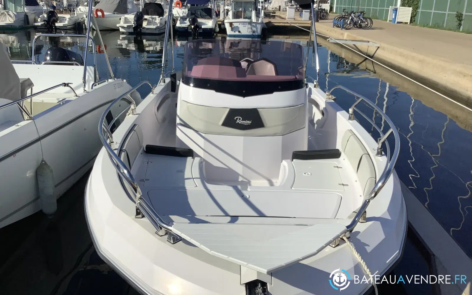 slider 6 Ranieri Voyager 21 S