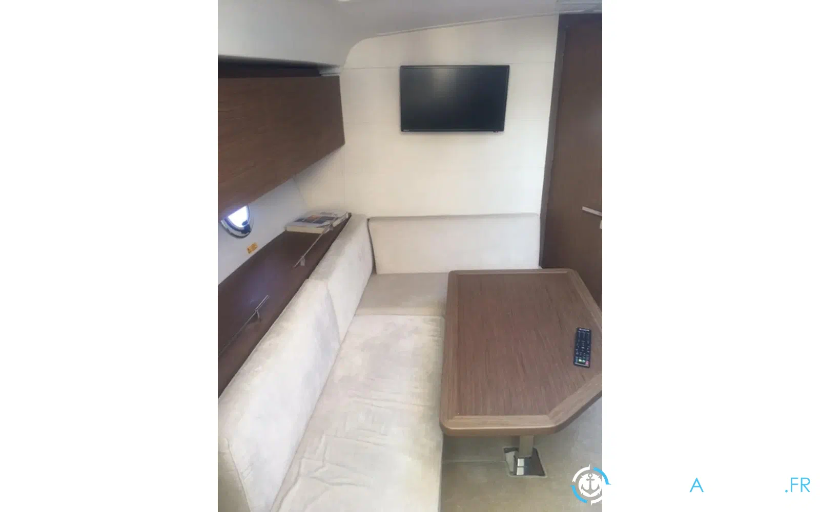 slider 15 Beneteau Gran Turismo 40