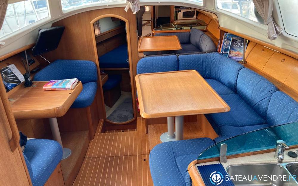 Jeanneau Sun Odyssey 40 DS interieur photo 2