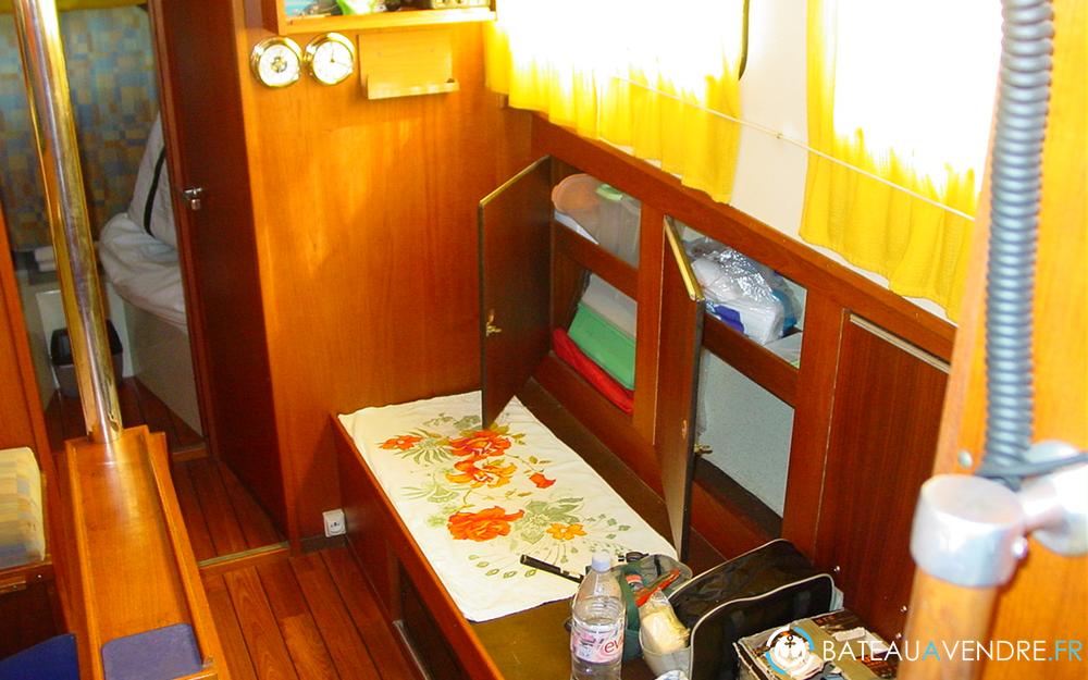 Finnsailer 35 interieur photo 4