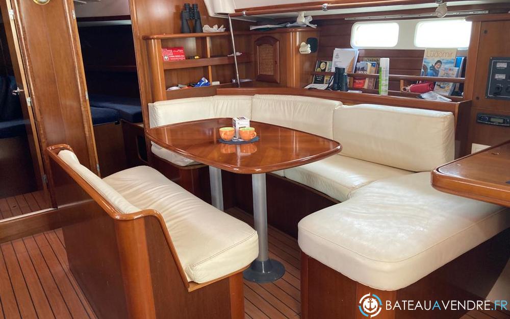 Beneteau Oceanis 461 interieur photo 2