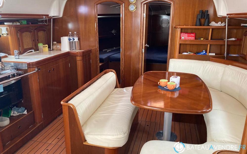 Beneteau Oceanis 461 interieur photo 4