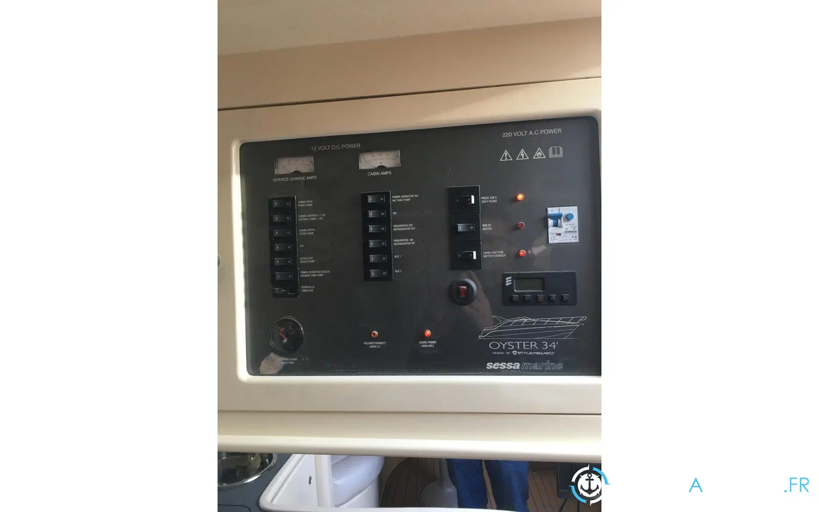 slider 10 Sessa Marine Oyster 34