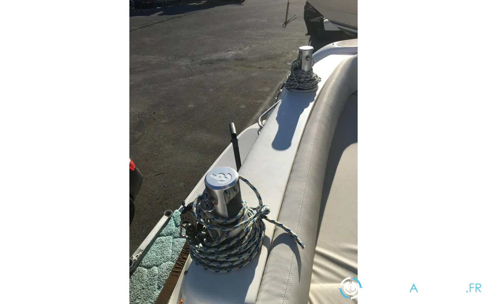 slider 25 Sessa Marine Oyster 34