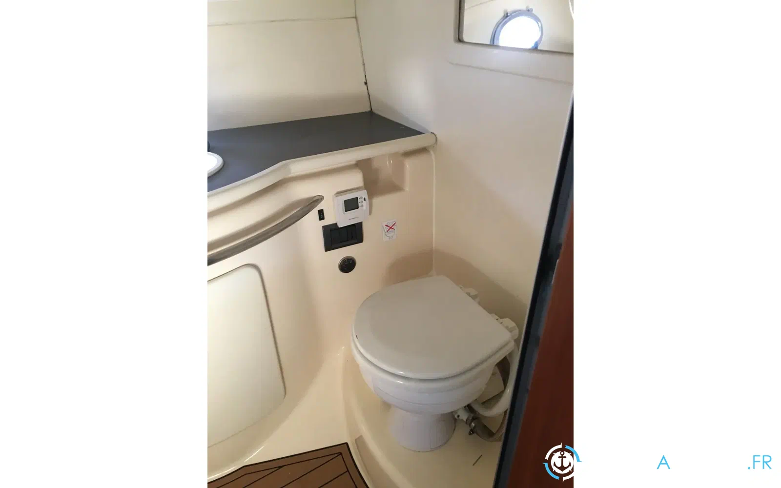 slider 6 Sessa Marine Oyster 34