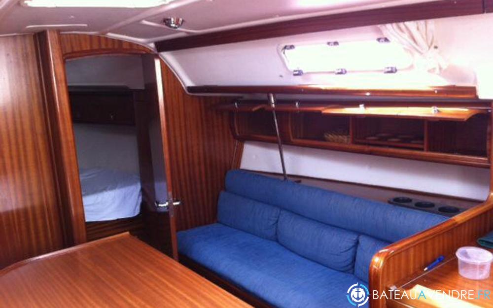 Bavaria 32 Cruiser interieur photo 4