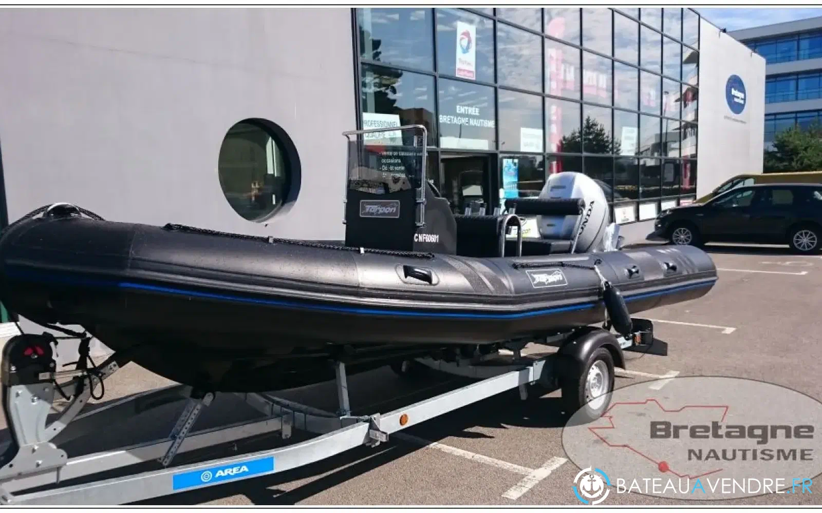 slider 1 Tarpon AD 60