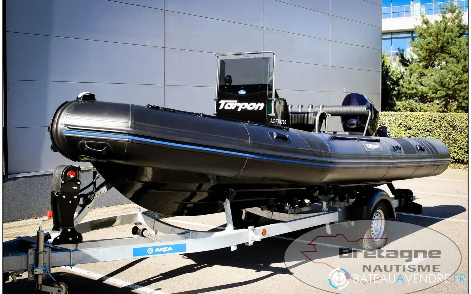 slider 1 Tarpon AD 60