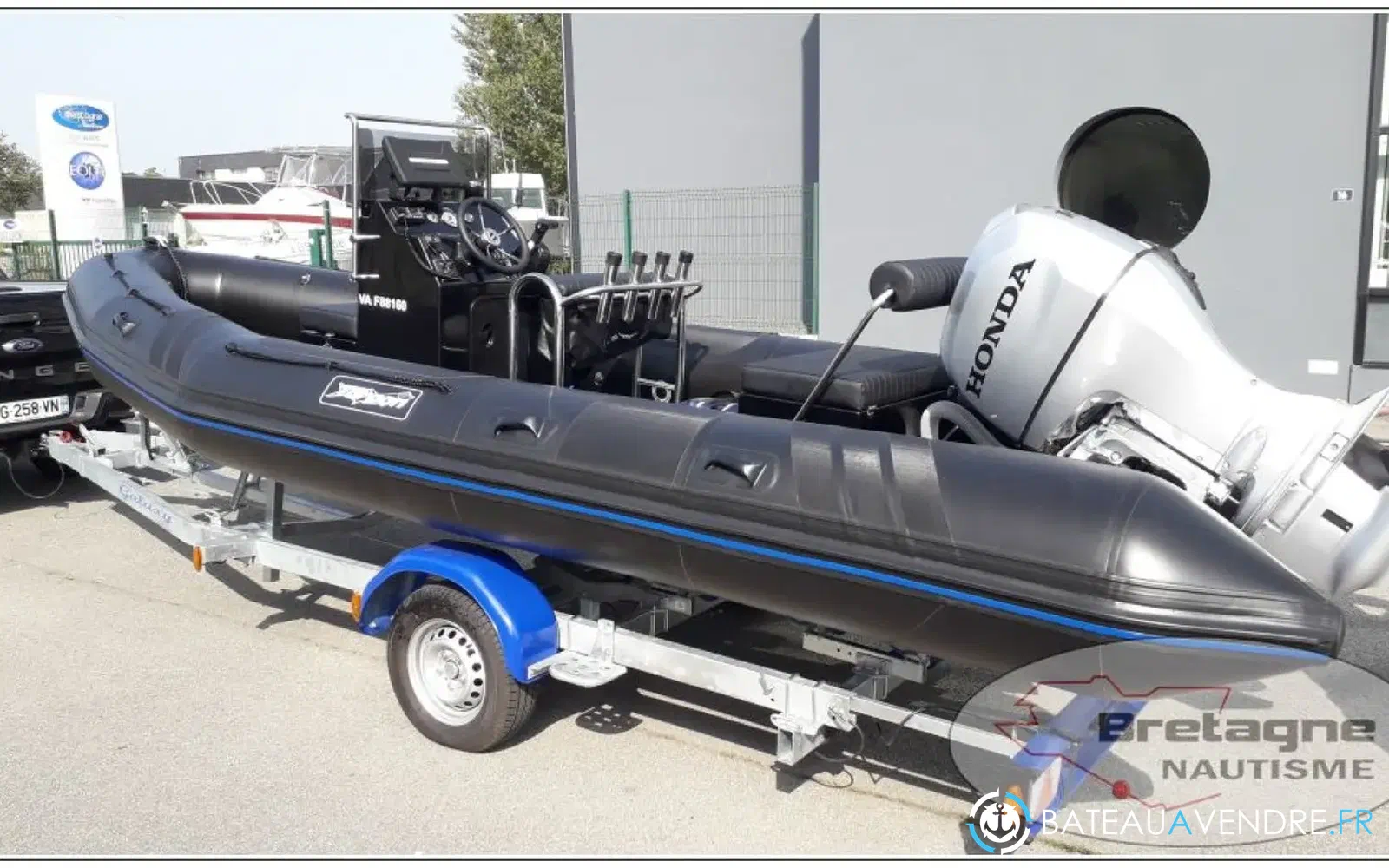 slider 4 Tarpon AD 60