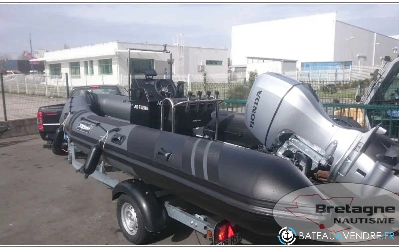 slider 0 Tarpon AD 55