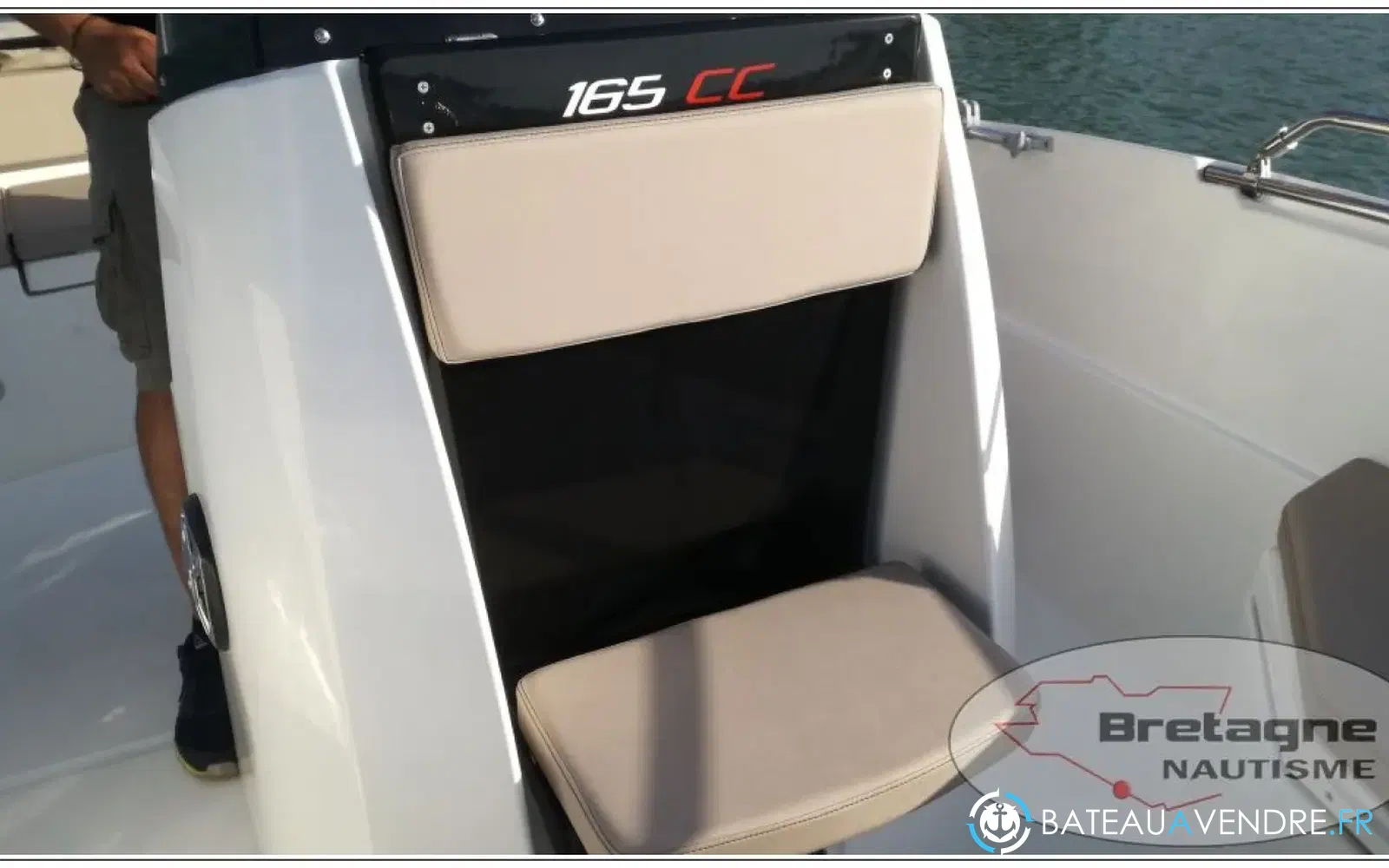 slider 8 Compass Boat 165 CC