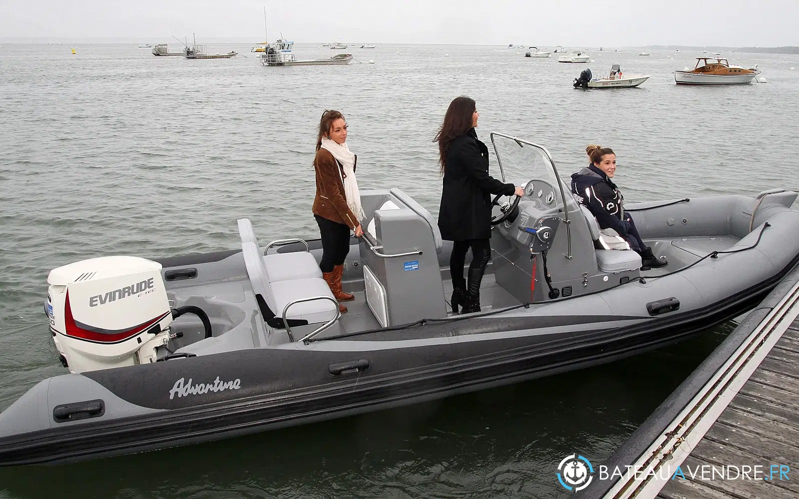 slider 0 Adventure Vesta 650 HD Comfort