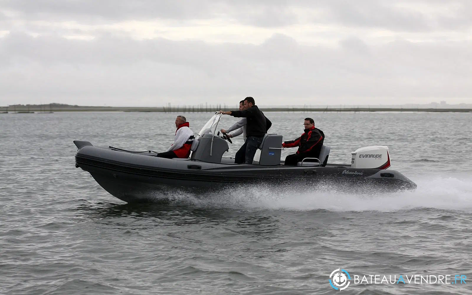 slider 4 Adventure Vesta 650 HD Comfort