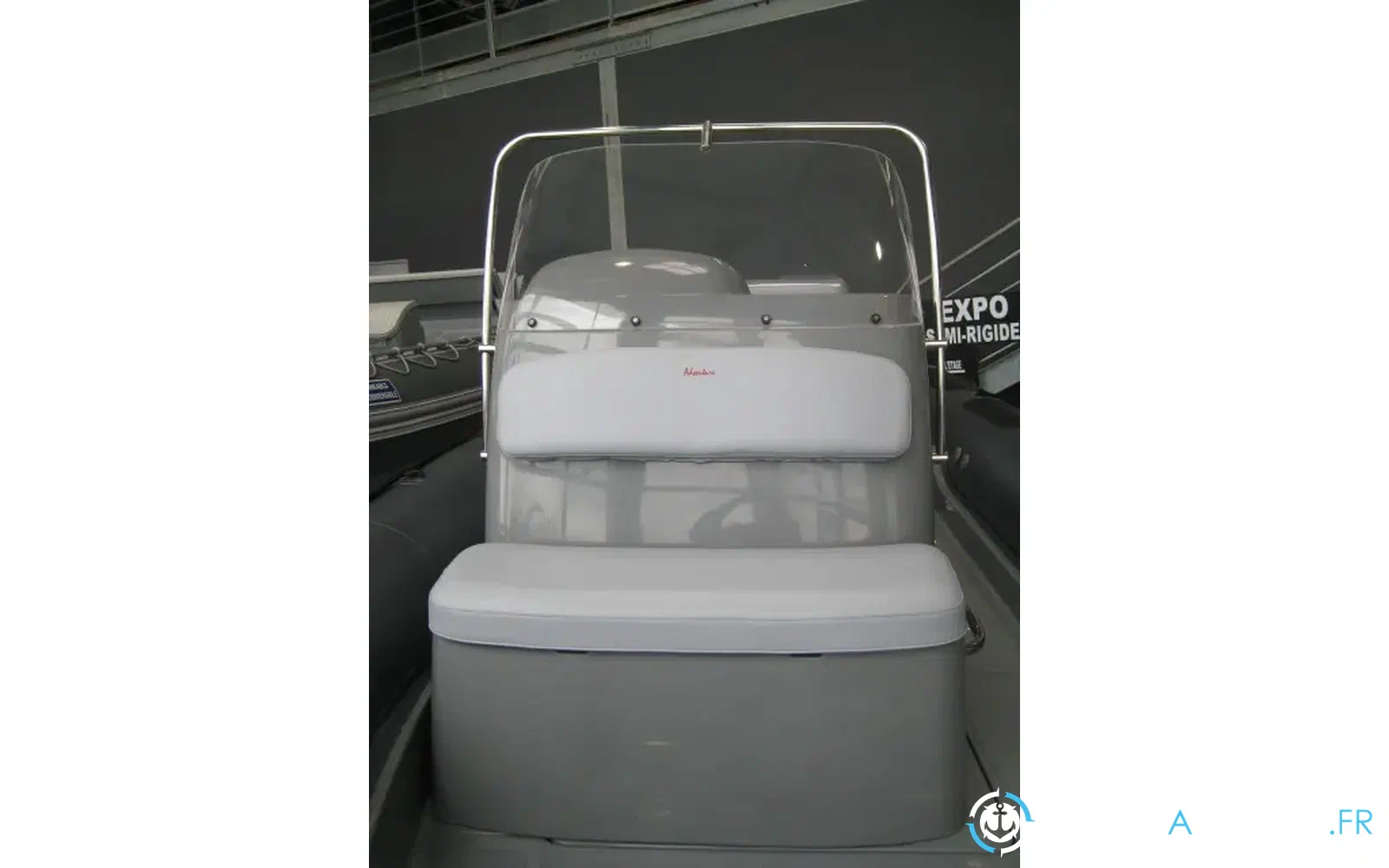 slider 7 Adventure Vesta 650 HD Comfort