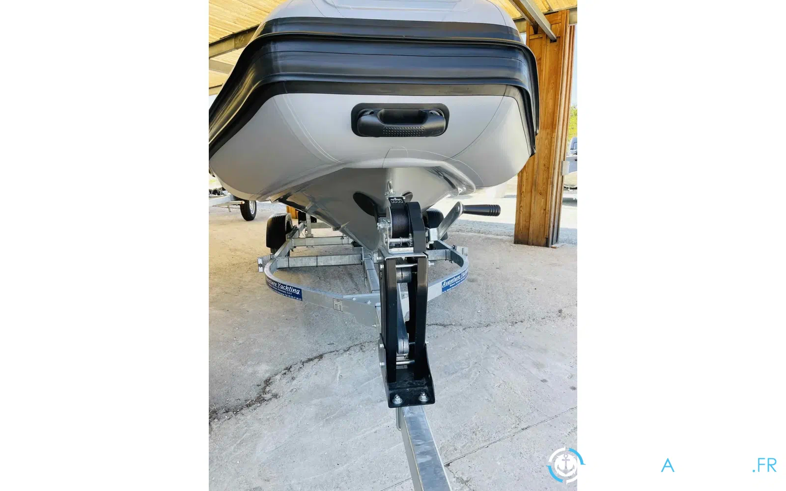 slider 3 Adventure VESTA 550 Sport Fishing