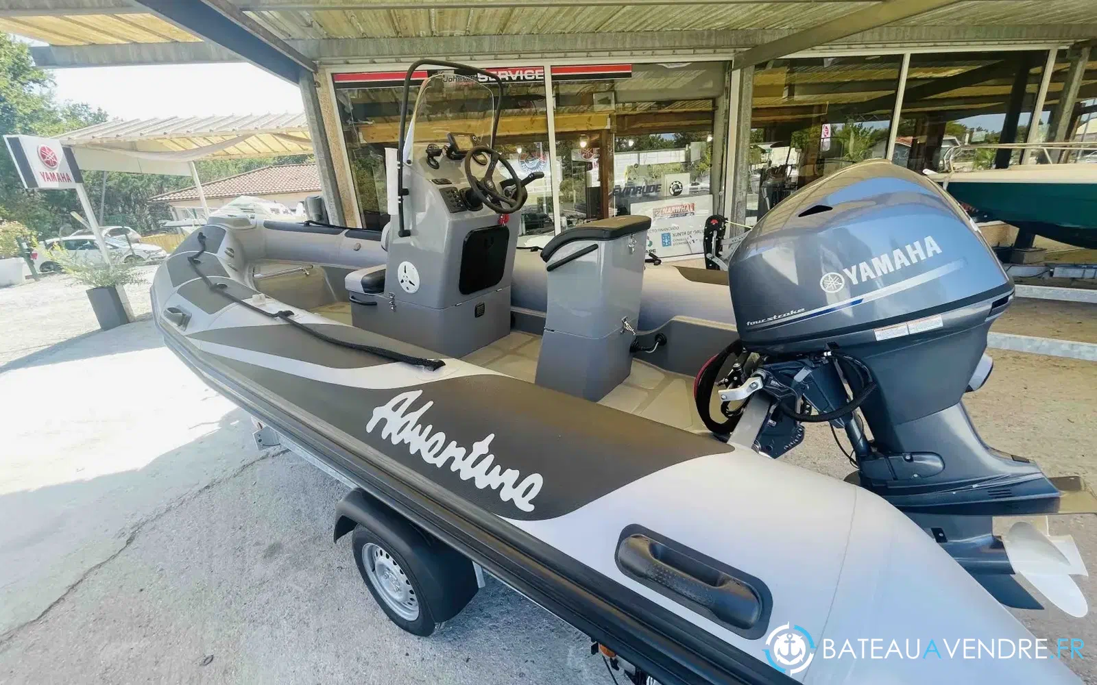 slider 0 Adventure VESTA 550 Sport Fishing