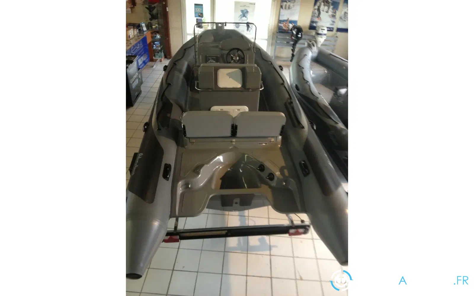 slider 12 Adventure Vesta 650 HD Comfort