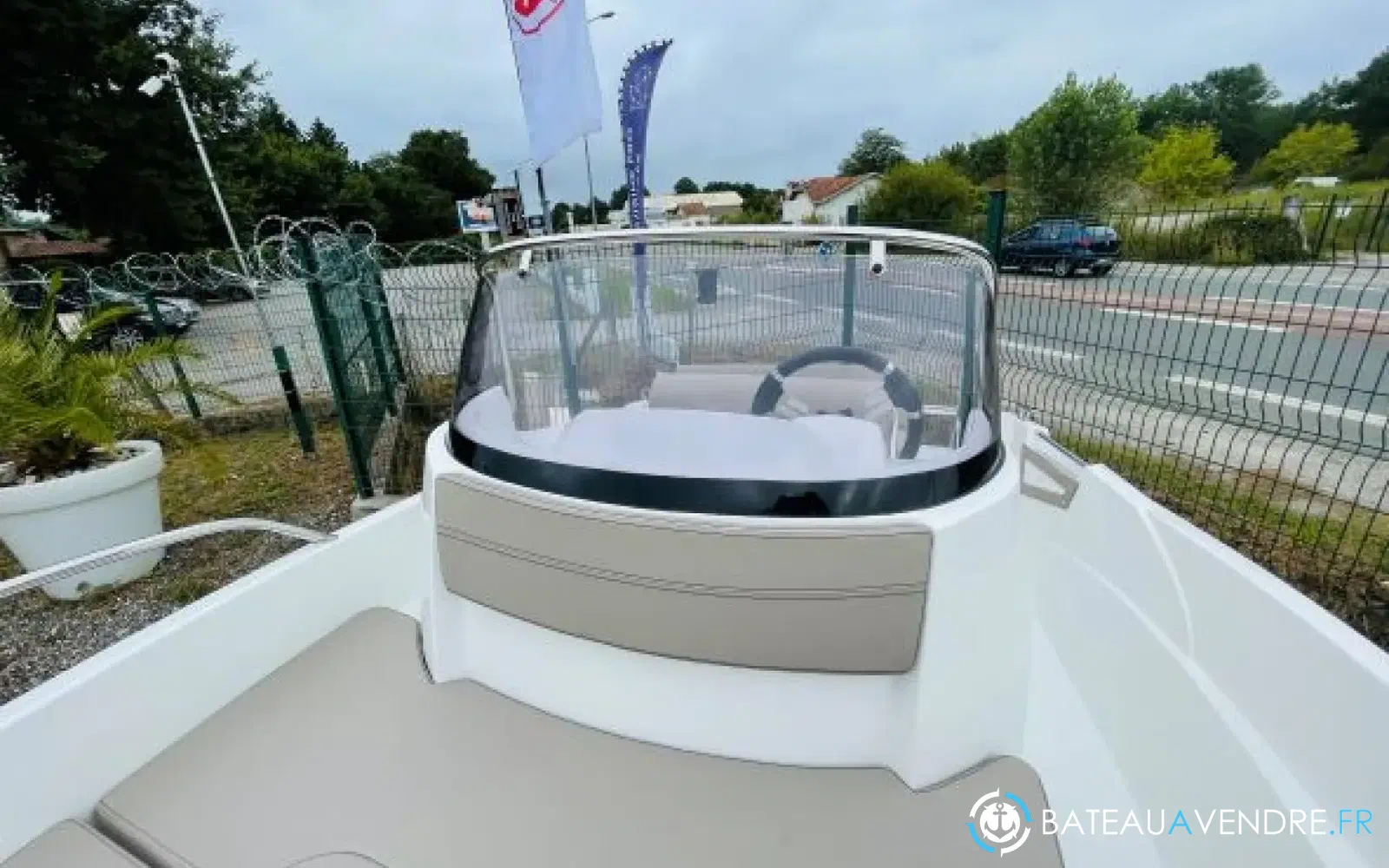 slider 10 Selection Boats Aston 16